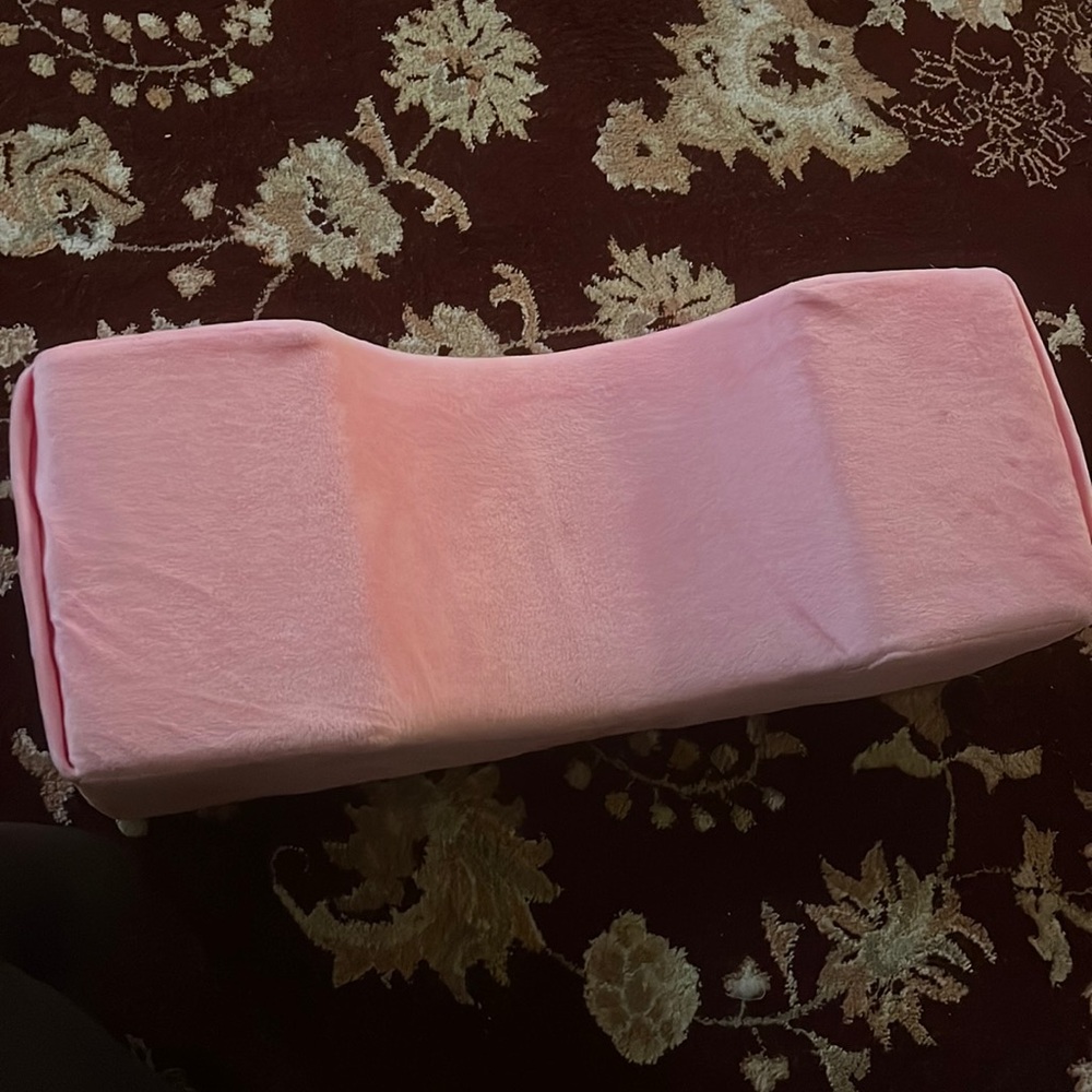 Lash Pillow